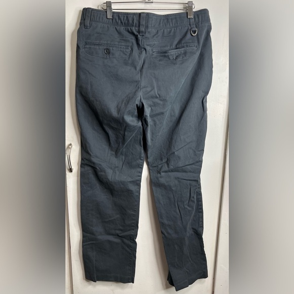 Under Armour Gray Pants Size 36x32 - Picture 2 of 4